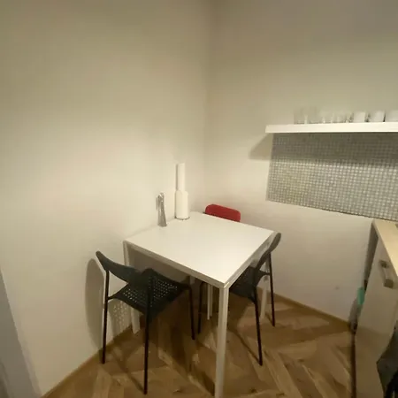 Historical V18 아파트 *